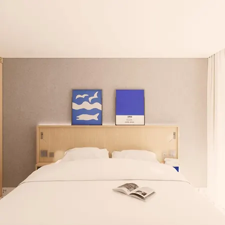 Les Roches - Relais & Chateaux Hotel