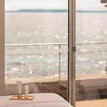 Hotel Les Roches - Relais & Chateaux Le Lavandou