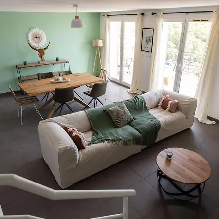 Otel Les Roches - Relais & Chateaux 5*