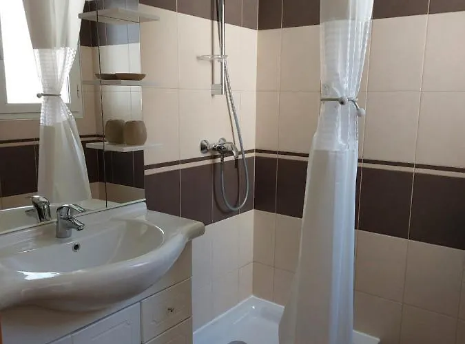 Les Roches - Relais & Chateaux فندق لو لا فاندو