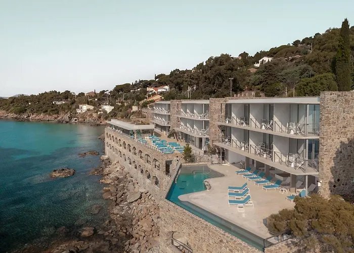 Les Roches - Relais & Chateaux 5* لو لا فاندو