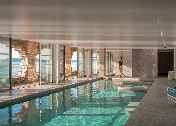 Les Roches - Relais & Chateaux 5*