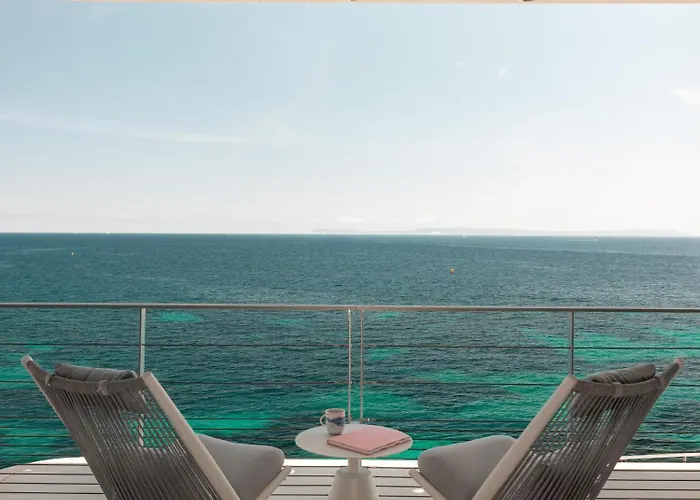 Szálloda Les Roches - Relais & Chateaux 5*