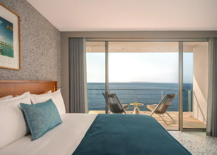 Les Roches - Relais & Chateaux 5*